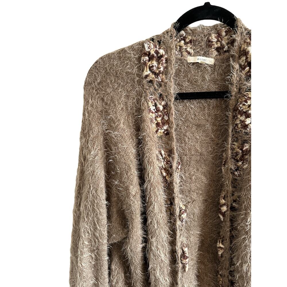 Easel Women's Small/Medium Long Sleeve Brown Knitted Cardigan - Picture 4 of 14